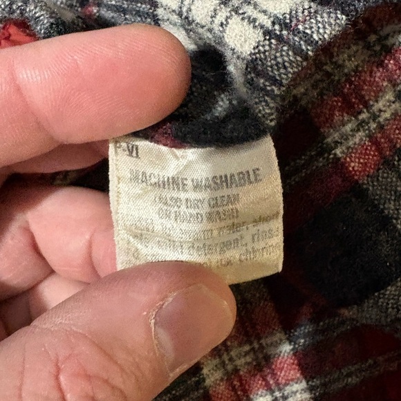 Pendleton Red and Black Plaid Men's Shirt - Picture 8 of 11